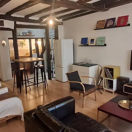 Апартаменты Equipe - Vieux - Quartier Des Halles